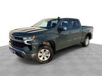 Used 2025 Chevrolet Silverado 1500 LT video 1