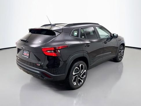 New 2026 Chevrolet Trax RS image 8