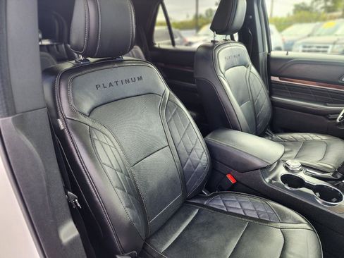 Used 2018 Ford Explorer Platinum AWD/4WD image 37