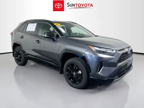 Used 2024 Toyota RAV4 XSE AWD/4WD image 1