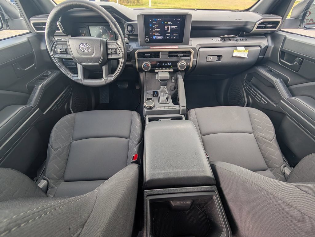 Used 2026 Toyota Tacoma SR AWD/4WD image 25