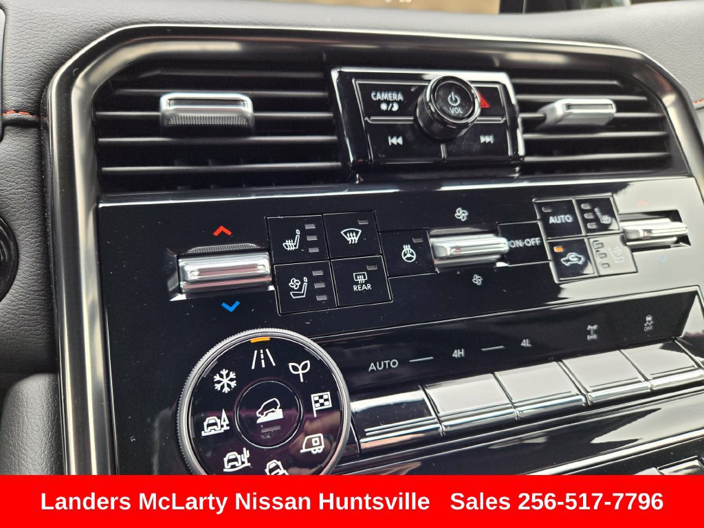Used 2025 Nissan Armada PRO-4X w/ Pro-4X Premium Package AWD/4WD image 23
