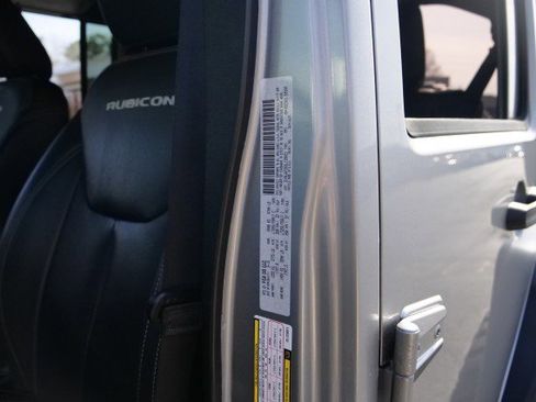 Used 2016 Jeep Wrangler Unlimited Rubicon w/ Connectivity Group image 58