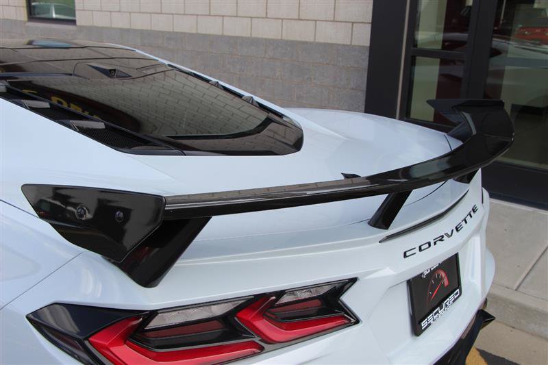 Used 2022 Chevrolet Corvette Stingray Preferred Cpe w/ Z51 Performance Package RWD image 31