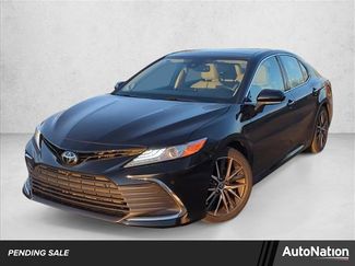 Used 2022 Toyota Camry XLE w/ Navigation Package video 1