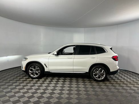 Used 2024 BMW X3 xDrive30i w/ Convenience Package w/ZPA image 9