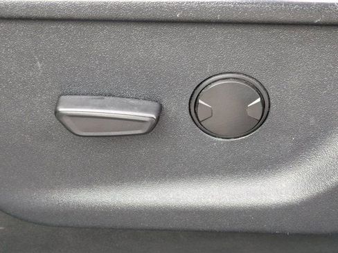 Used 2024 Ford F150 XLT w/ Mobile Office Package image 17