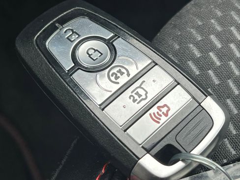 Used 2023 Ford Escape ST-Line Elite image 30