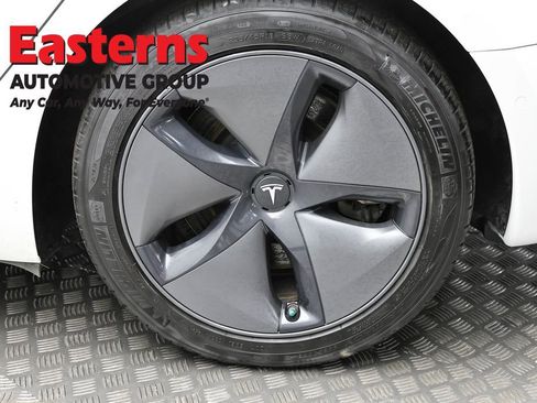 Used 2019 Tesla Model 3 Long Range image 8