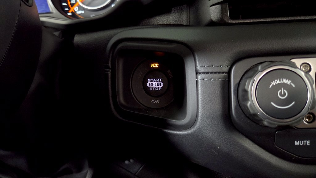 New 2026 Jeep Gladiator Mojave AWD/4WD image 17