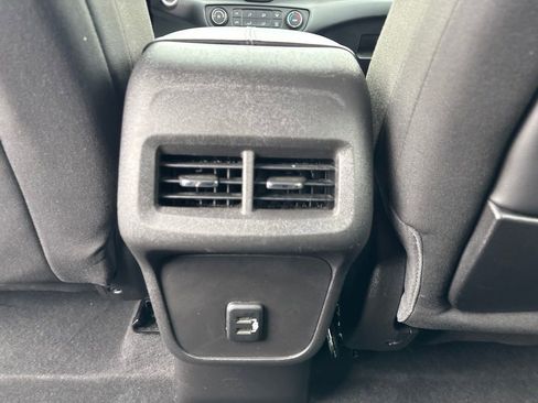 Used 2019 GMC Terrain SLE FWD image 30