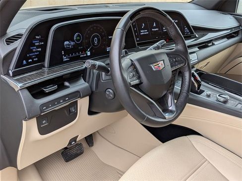 Certified 2024 Cadillac Escalade Premium Luxury w/ LPO, Floor Liner Package image 9