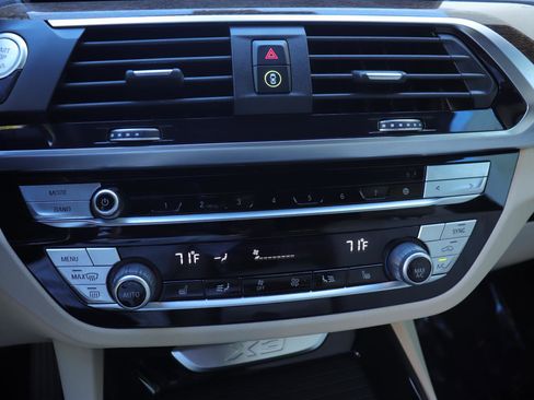 Used 2020 BMW X3 sDrive30i w/ Premium Package image 41