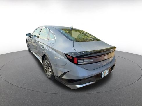 Used 2025 Hyundai Sonata SEL image 5