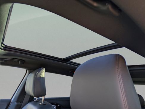 New 2026 Jeep Compass Latitude w/ Sun and Sound Group image 26