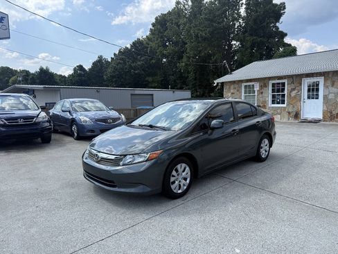 Used 2012 Honda Civic LX image 3