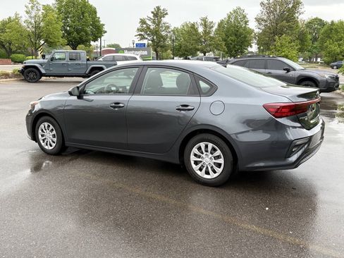 Used 2020 Kia Forte Sedan FWD image 13