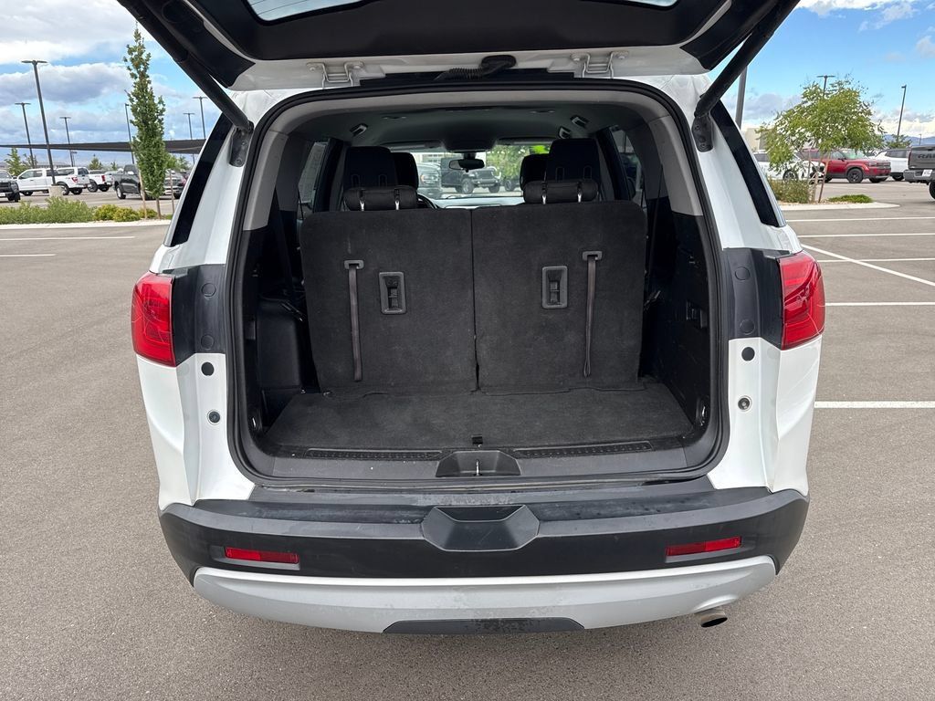 Used 2018 GMC Acadia SLE AWD/4WD image 24