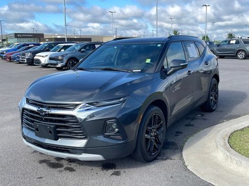 Used 2019 Chevrolet Blazer LT w/ Sun and Wheels Package AWD/4WD image 3