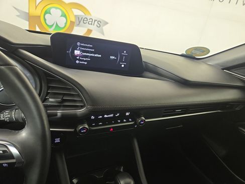 Used 2024 MAZDA MAZDA3 s image 23