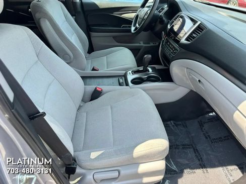 Used 2016 Honda Pilot EX image 14