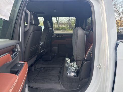 New 2026 GMC Sierra 2500 Denali Ultimate AWD/4WD image 53