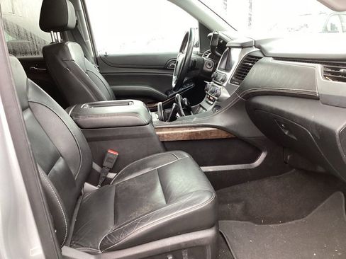 Used 2018 Chevrolet Tahoe LT image 8