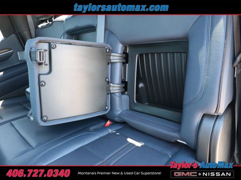 Used 2022 Chevrolet Silverado 1500 High Country w/ High Country Premium Package AWD/4WD image 42