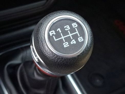 Used 2020 Jeep Wrangler Sport AWD/4WD image 14