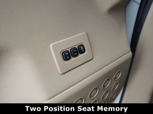 Used 2012 Nissan Titan SL image 28