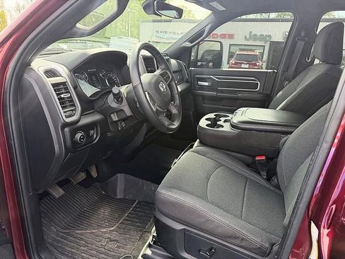 Used 2024 RAM 2500 Big Horn w/ Sport Appearance Package AWD/4WD image 5