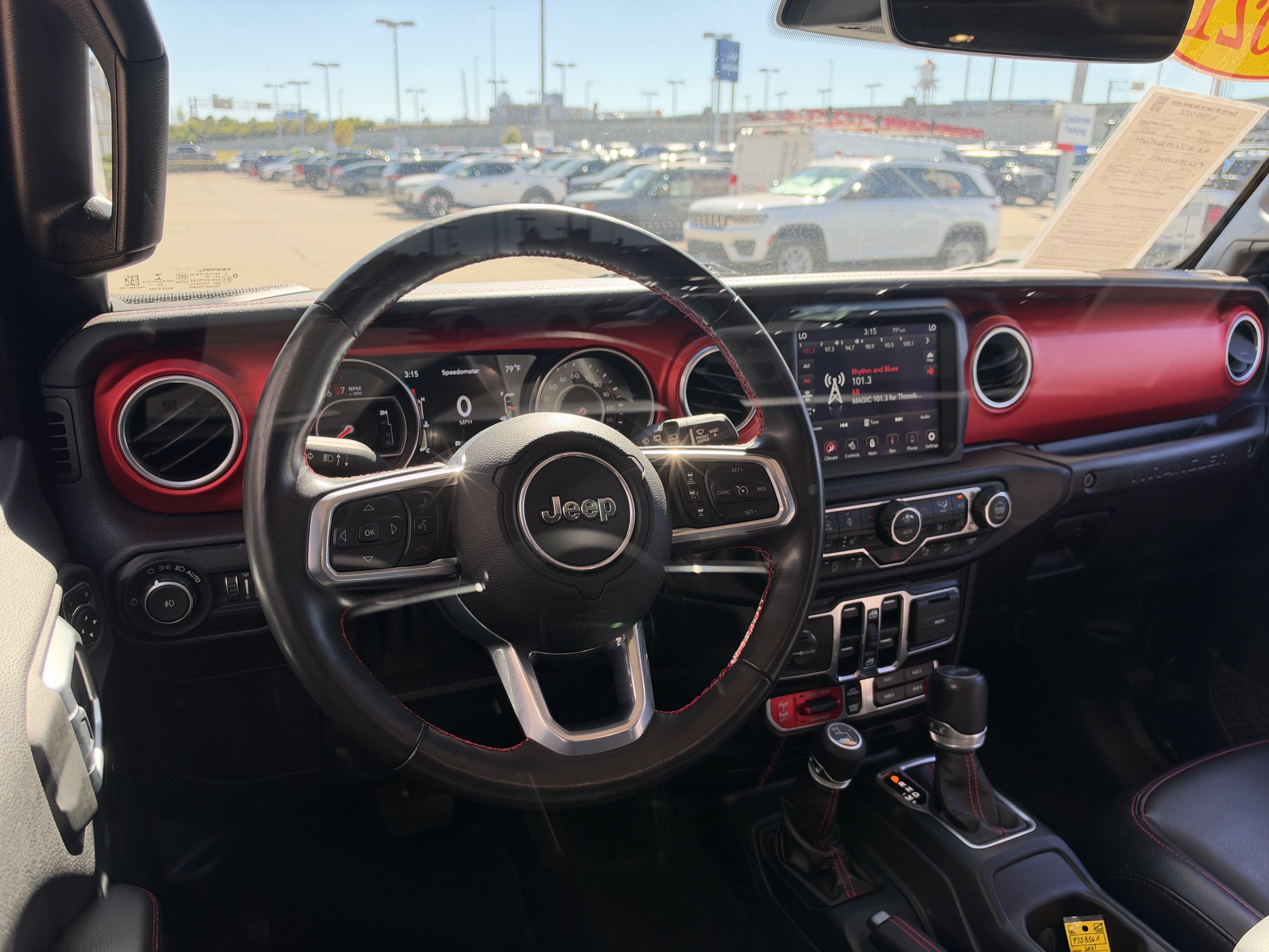 Used 2021 Jeep Wrangler Unlimited Rubicon AWD/4WD image 32