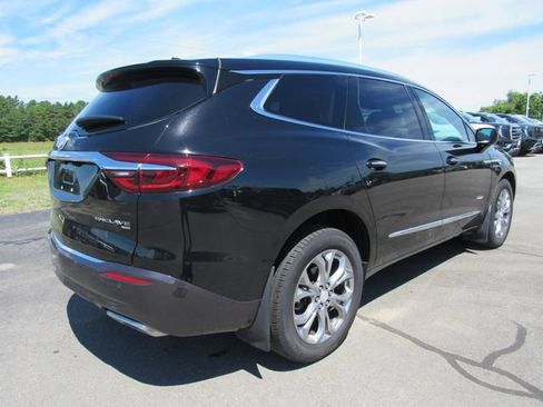 Used 2019 Buick Enclave Avenir w/ Avenir Technology Package AWD/4WD image 8