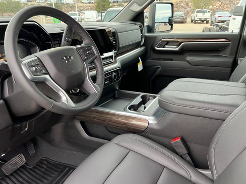 New 2026 Chevrolet Silverado 3500 LT w/ Trail Boss Package image 16