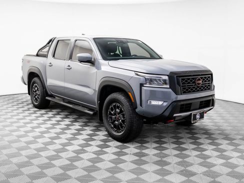 Used 2022 Nissan Frontier PRO-4X w/ Pro-4X Premium Package image 8