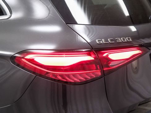 Certified 2026 Mercedes-Benz GLC 300 image 7