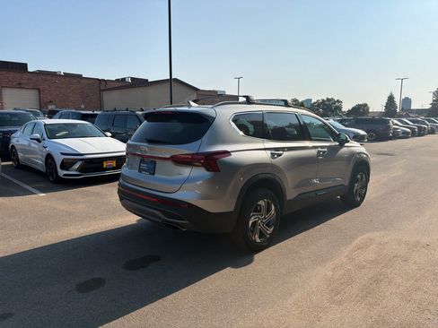 Used 2023 Hyundai Santa Fe SEL AWD/4WD image 2