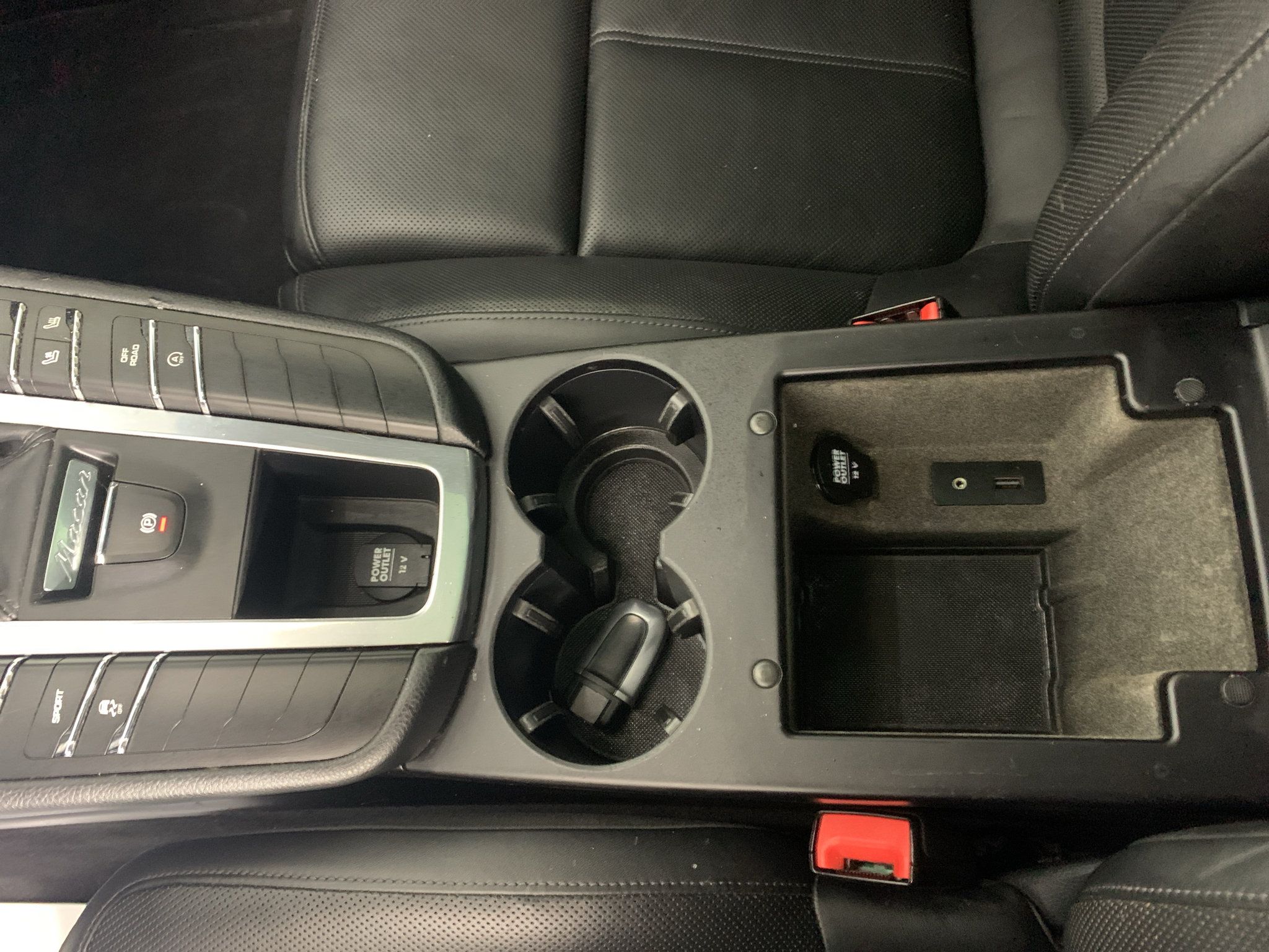 Used 2016 Porsche Macan S AWD/4WD image 27