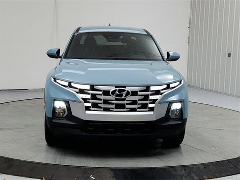 Used 2024 Hyundai Santa Cruz SE image 2