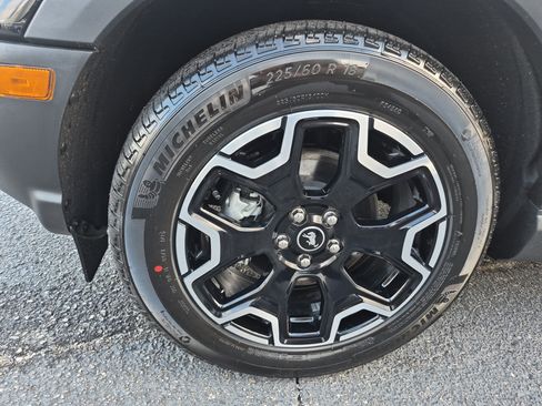 New 2025 Ford Bronco Sport Outer Banks w/ Outer Banks Tech Package+ image 9