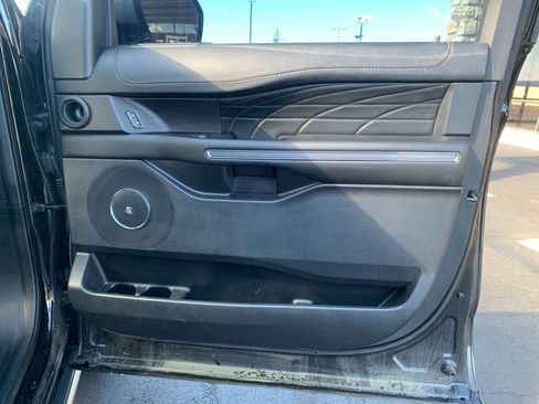 Used 2021 Ford Expedition Max Platinum image 31