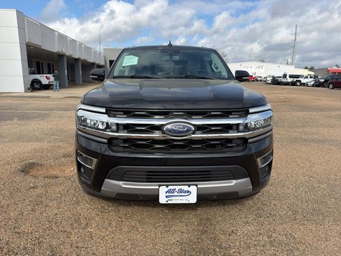 Used 2024 Ford Expedition Max Limited image 8