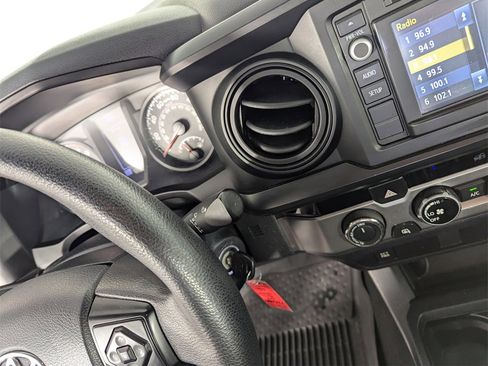 Used 2018 Toyota Tacoma SR image 23