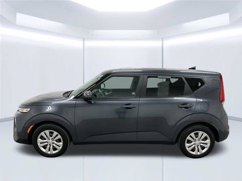 Used 2020 Kia Soul LX FWD image 13