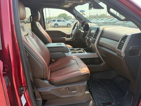 Used 2019 Ford F350 King Ranch w/ King Ranch Ultimate Package AWD/4WD image 12