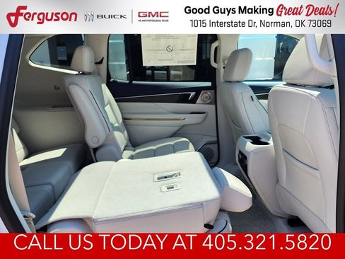 New 2026 Buick Enclave Avenir w/ Super Cruise Package AWD/4WD image 46