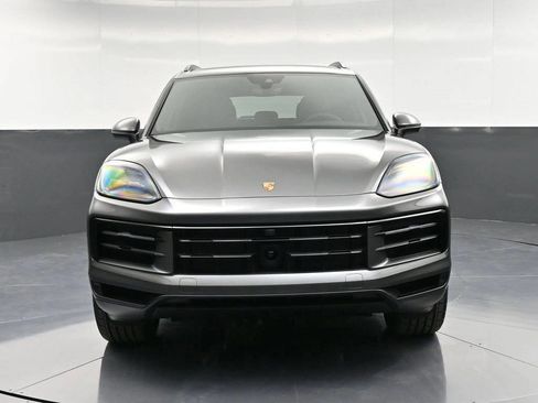 New 2026 Porsche Cayenne Base image 11