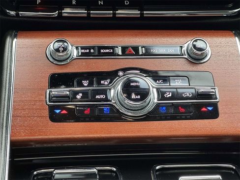 Used 2022 Lincoln Aviator Reserve w/ Elements Package Plus image 5