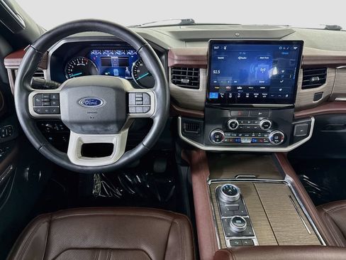 Used 2022 Ford Expedition Max Limited AWD/4WD image 23