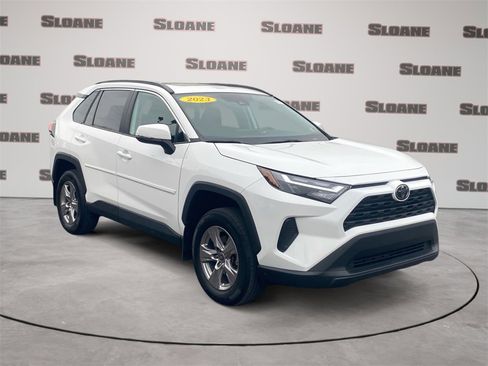 Used 2023 Toyota RAV4 XLE image 7